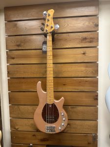 Marcus Miller Champagne